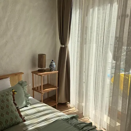 Hotel Lime *