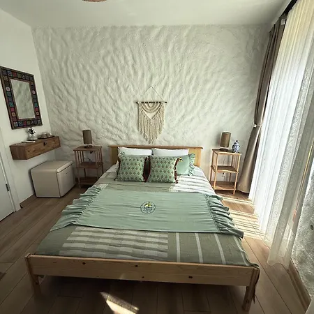 Lime Hotel